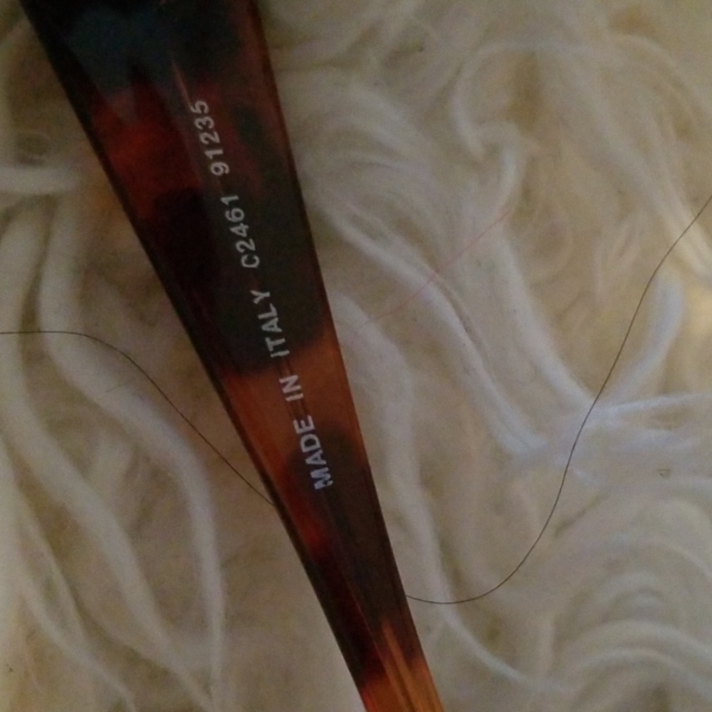 Chanel sunglasses - Picture 3 of 6